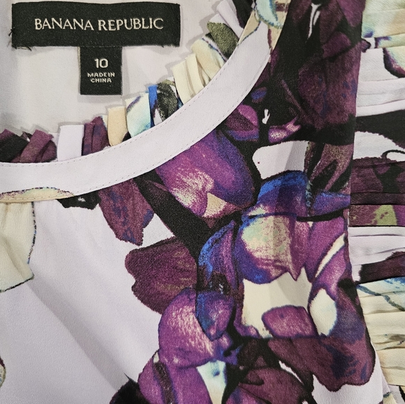 Banana Republic Dress Women's size 10 Floral Sleeveless Ruffled Pink and Purple. - Picture 5 of 5